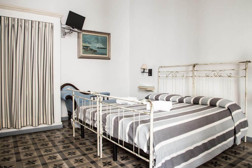 Bed and Breakfast Palazzo Angelelli Gallipoli Zewnętrze zdjęcie